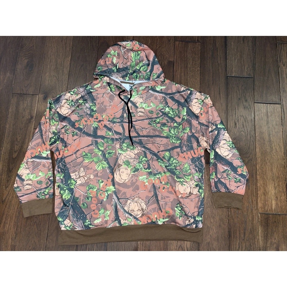 Chucky Men's size XL‎ Chucky in Camo Graphic Fleece Hoodie Sweatshirt